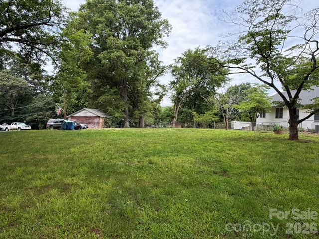 3070 W Main Street, Claremont, NC 28610