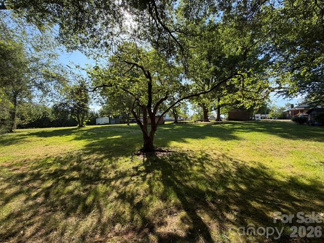 3070 W Main Street, Claremont, NC 28610