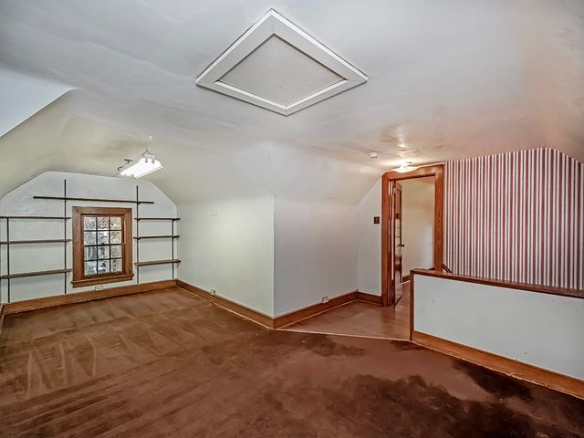 613 N Main St, City Of But Ne, PA 16001