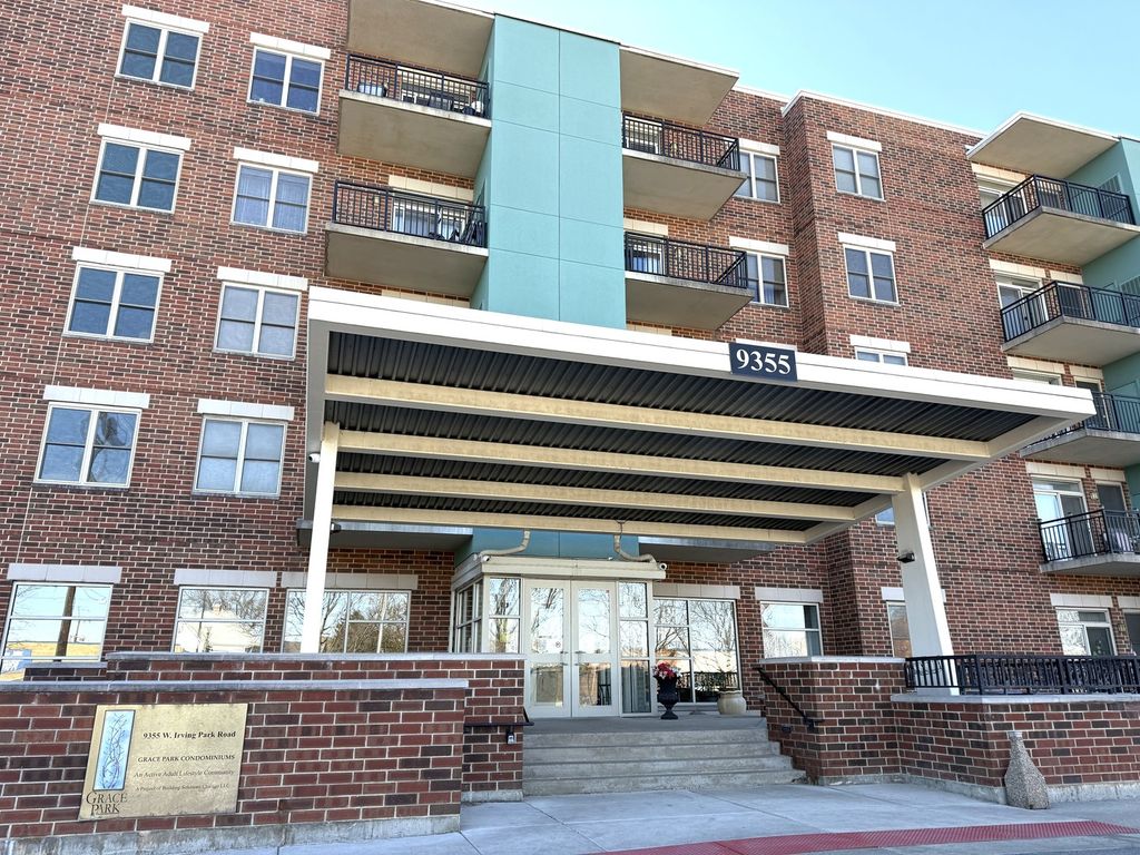 9355 IRVING PARK Road 409, Schiller Park, IL 60176