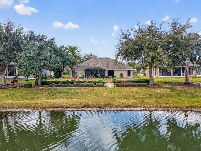 8916 BRIDGEPORT BAY CIRCLE, Mount Dora, FL 32757