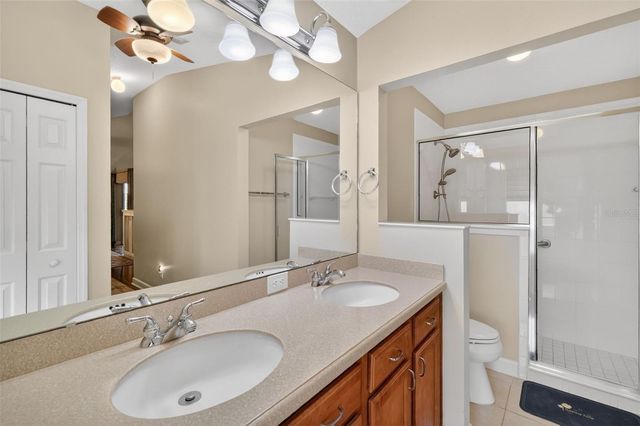 8916 BRIDGEPORT BAY CIRCLE, Mount Dora, FL 32757