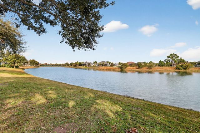 8916 BRIDGEPORT BAY CIRCLE, Mount Dora, FL 32757