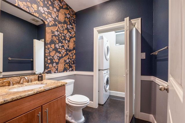 2302 E 9th ST, Austin, TX 78702