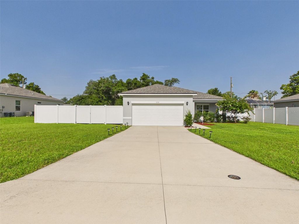 15110 SW 43RD AVENUE ROAD, Ocala, FL 34473