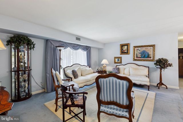53201 DELAIRE LANDING RD #201, Philadelphia, PA 19114