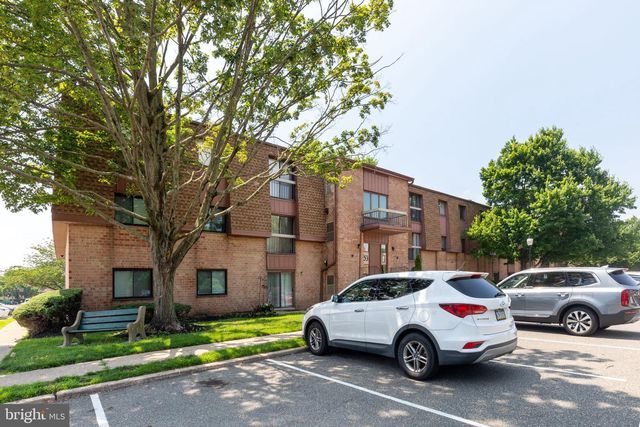 53201 DELAIRE LANDING RD #201, Philadelphia, PA 19114