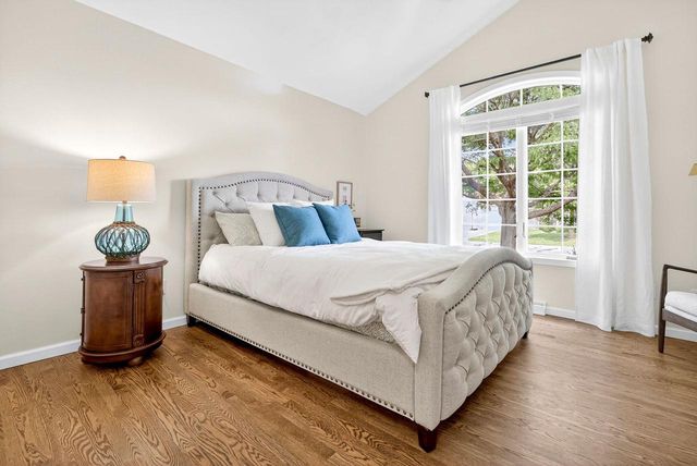 805 KENSINGTON ROAD, Neenah, WI 54956