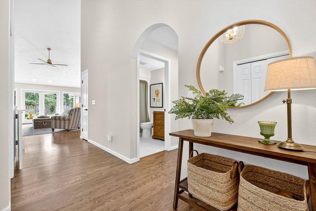 805 KENSINGTON ROAD, Neenah, WI 54956