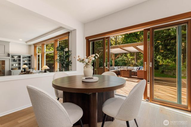 3463 NE Madison Way, Issaquah, WA 98029