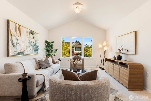 3463 NE Madison Way, Issaquah, WA 98029