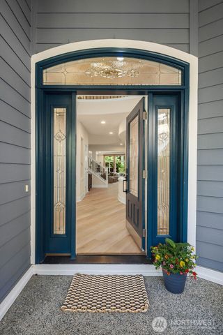 3463 NE Madison Way, Issaquah, WA 98029