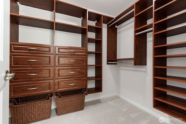 3463 NE Madison Way, Issaquah, WA 98029