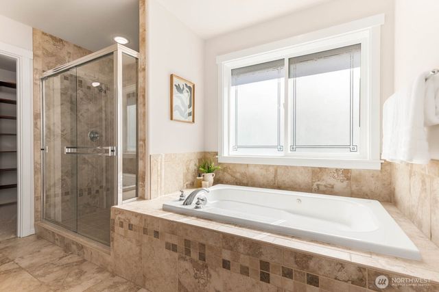 3463 NE Madison Way, Issaquah, WA 98029