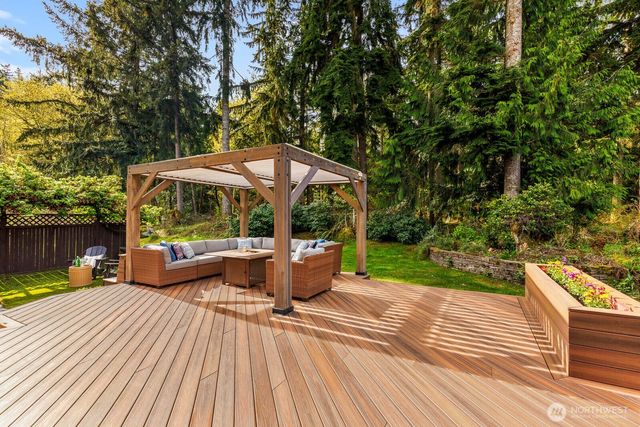 3463 NE Madison Way, Issaquah, WA 98029