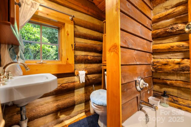 3739 Pickens Highway, Rosman, NC 28772