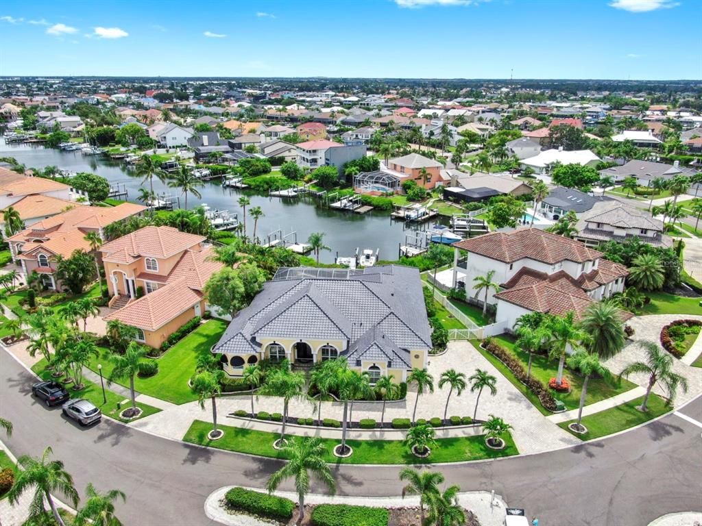 914 CAPRICCIO LANE, Apollo Beach, FL 33572
