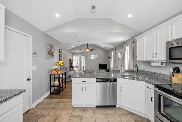 331 N Abbey, Hopkinsville, KY 42240