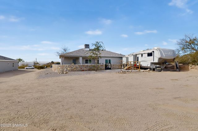 4032 Nemesh Drive, Las Cruces, NM 88005