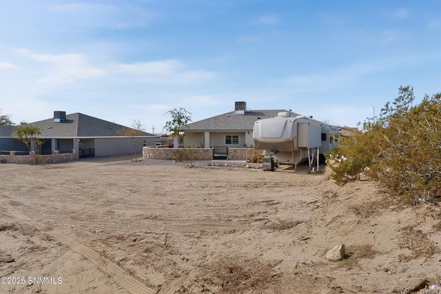 4032 Nemesh Drive, Las Cruces, NM 88005