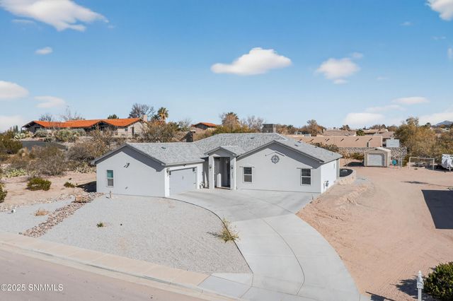 4032 Nemesh Drive, Las Cruces, NM 88005