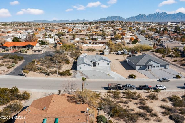 4032 Nemesh Drive, Las Cruces, NM 88005
