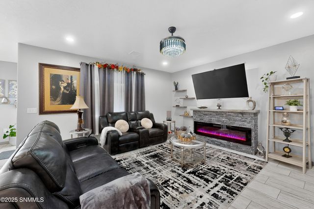 4032 Nemesh Drive, Las Cruces, NM 88005