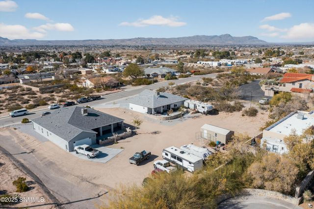 4032 Nemesh Drive, Las Cruces, NM 88005