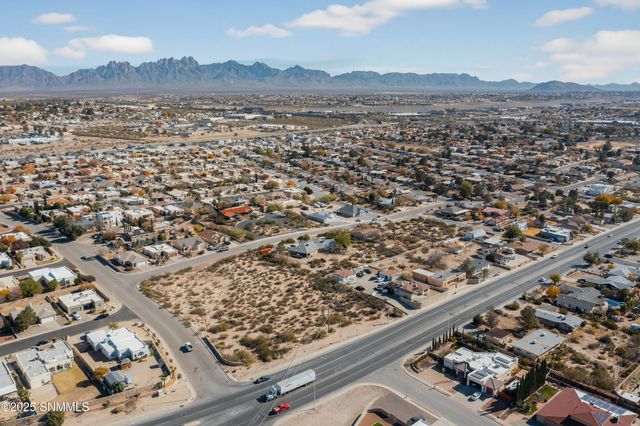 4032 Nemesh Drive, Las Cruces, NM 88005