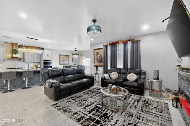 4032 Nemesh Drive, Las Cruces, NM 88005