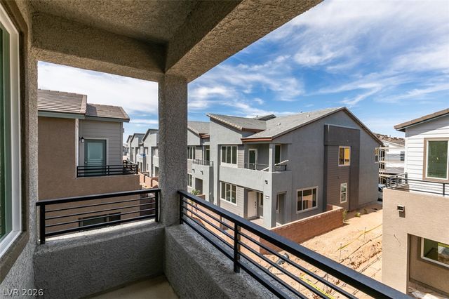 1532 Eliana Crossing Place, Henderson, NV 89002