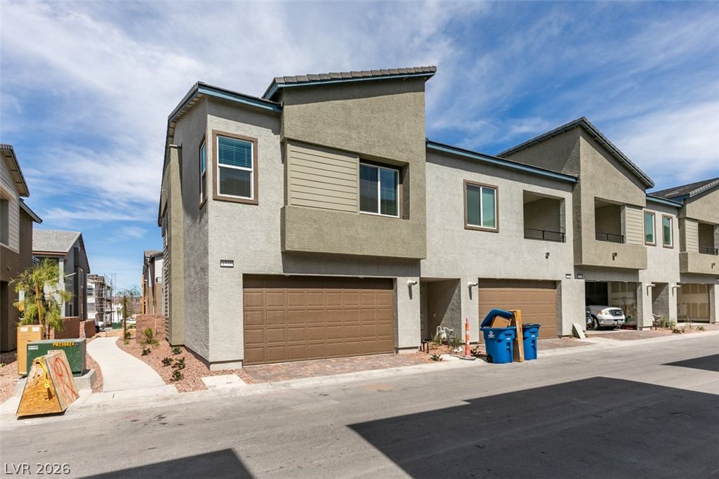 1532 Eliana Crossing Place, Henderson, NV 89002