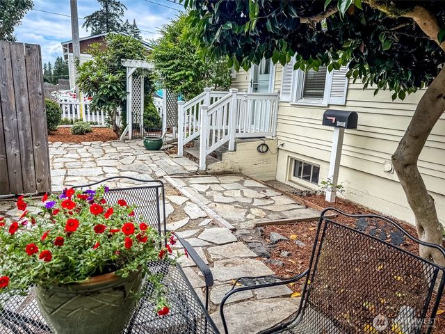 2920 15th, Bremerton, WA 98312