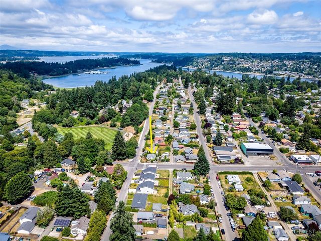 2920 15th, Bremerton, WA 98312