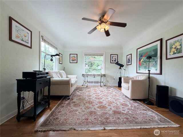 2920 15th, Bremerton, WA 98312
