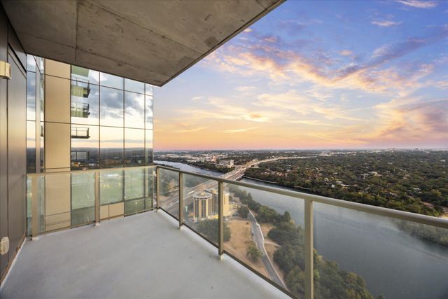 44 East Ave 3301, Austin, TX 78701