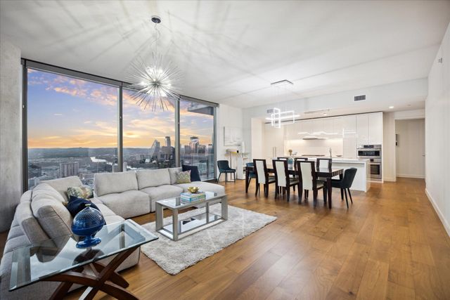44 East Ave 3301, Austin, TX 78701