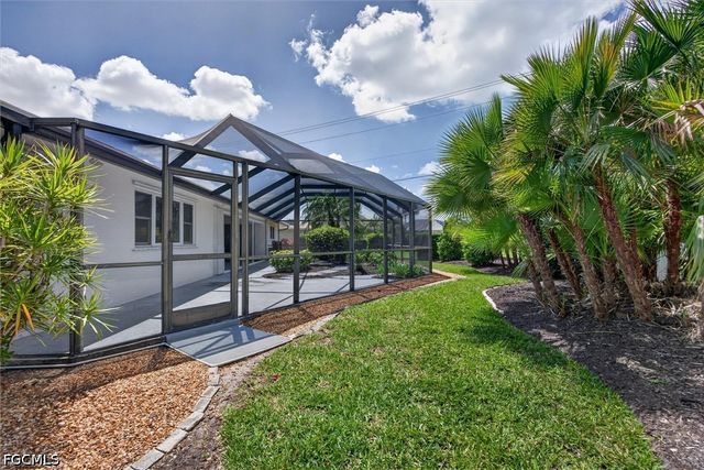 5148 Fairfield DR, Fort Myers, FL 33919