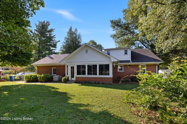 8117 Watterson Trail, Louisville, KY 40299