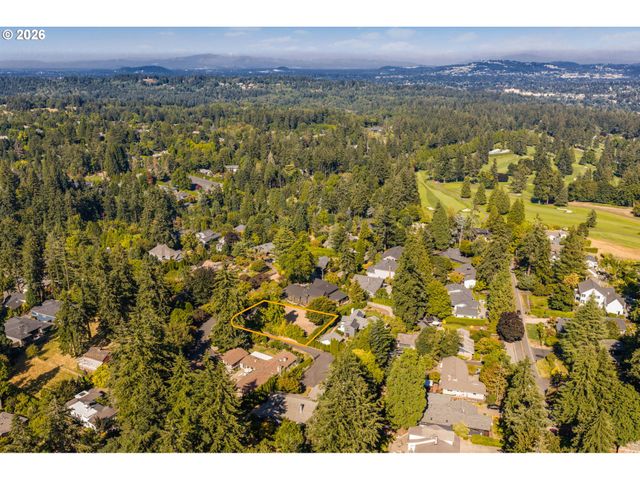 1890 EGAN Way, Lake Oswego, OR 97034