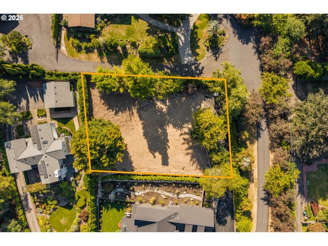 1890 EGAN Way, Lake Oswego, OR 97034