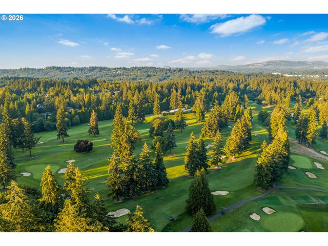 1890 EGAN Way, Lake Oswego, OR 97034