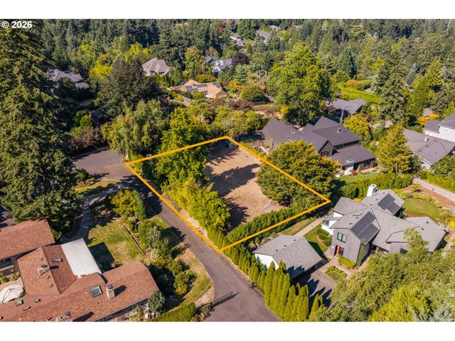 1890 EGAN Way, Lake Oswego, OR 97034