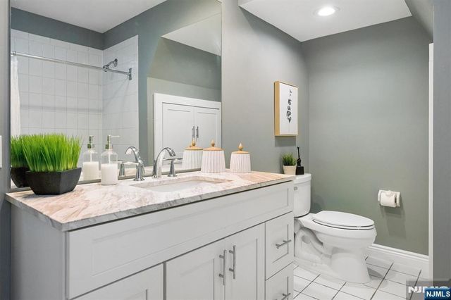 19 Fairview Avenue, Glen Rock, NJ 07452