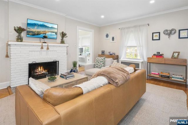 19 Fairview Avenue, Glen Rock, NJ 07452