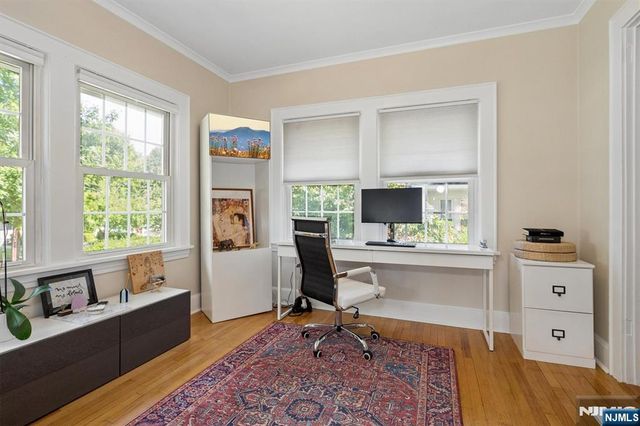 19 Fairview Avenue, Glen Rock, NJ 07452