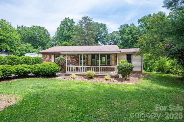 626 Dallas Spencer Mtn Road, Dallas, NC 28034