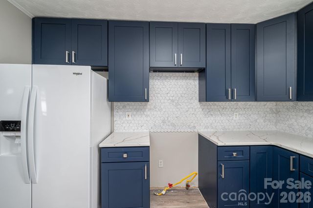 626 Dallas Spencer Mtn Road, Dallas, NC 28034