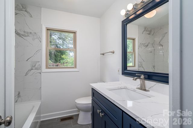 626 Dallas Spencer Mtn Road, Dallas, NC 28034