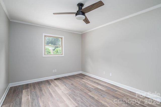 626 Dallas Spencer Mtn Road, Dallas, NC 28034